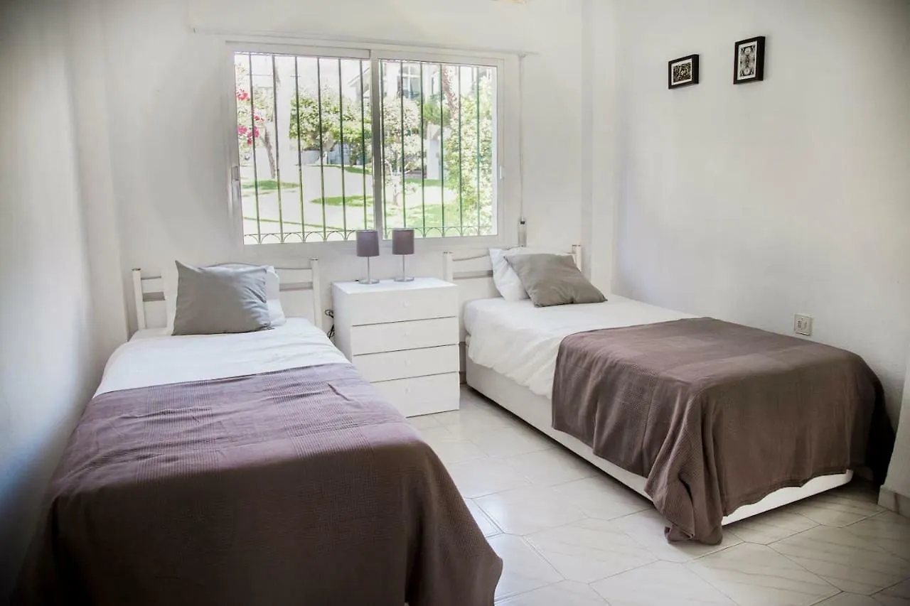 Cozy Apartment Benalmádena 0*,  Spanje